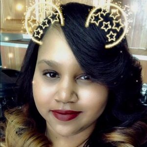 Meet your Posher, Yessica